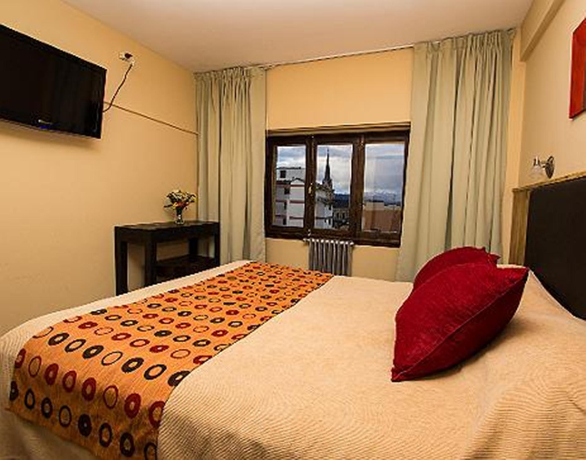 Hotel 7 Lagos San Carlos de Bariloche
